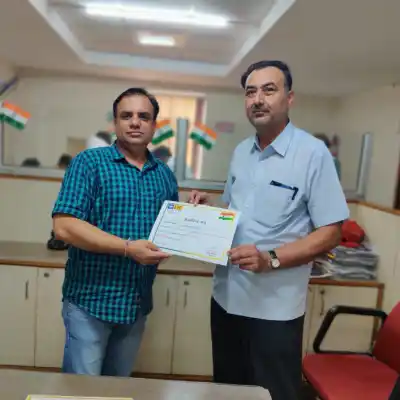 Lic Satellite Office Bhadra Branch Manager Certificate Ashuram Modi